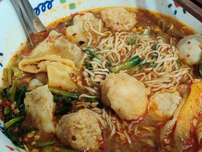 บะหมี่ต้มยำ