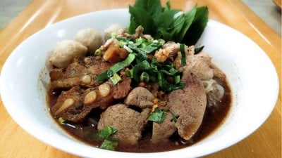 ร้านก๋วยเตี๋ยวเรืออ่าวนาง