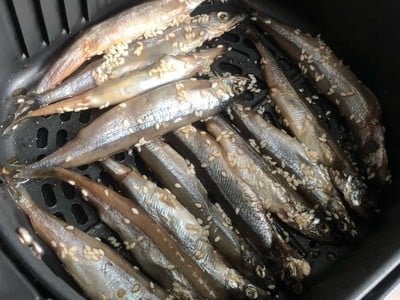 วิธีทำ ปลาไข่ย่างซอสเทริยากิ วิธีทำ ปลาไข่ย่างซอสเทริยากิ