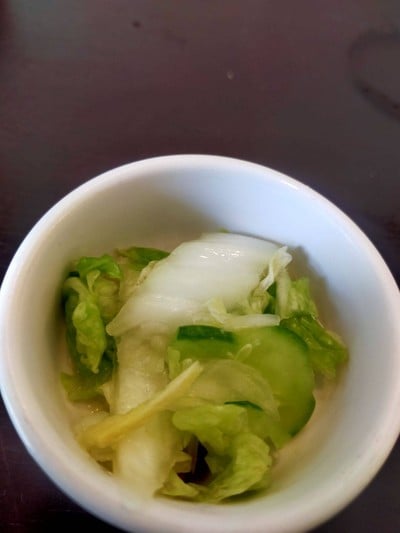 ผักดอง (มาพร้อมข้าวหน้าหมูย่าง)