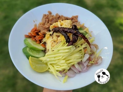 ข้าวคลุกกะปิ