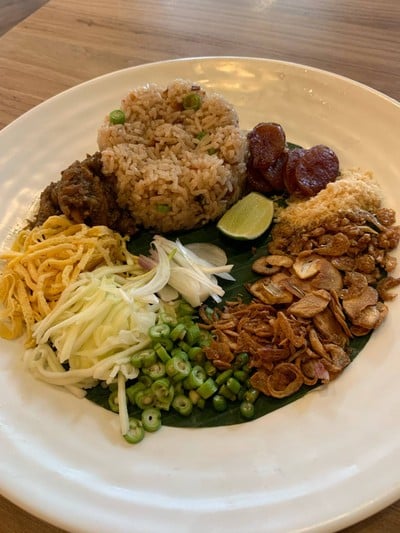 ข้าวคลุกกะปิ