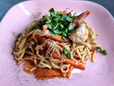 อาหาร หรือ เครื่องดื่ม