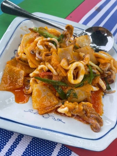 วิวดี ซีฟู้ด View D Seafood นาเกลือ