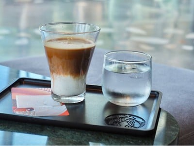 Starbucks ไอคอนสยาม ชั้น 7 เจ้าพระยา ริเวอร์ฟร้อนท์