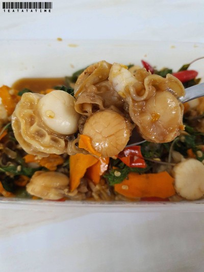 โคตรหอยเชลล์กะเพรา กับข้าว (no rice)