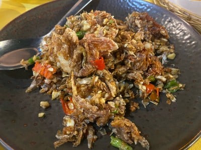 ปูนิ่มผัดพริกเกลือ