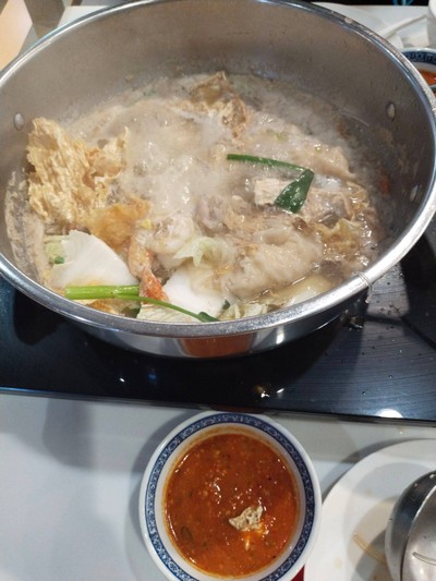 สุกิ้ยากี้หมู (ไม่มีชุดผัก)