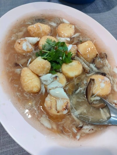 เต้าหู้ราดหน้าปู