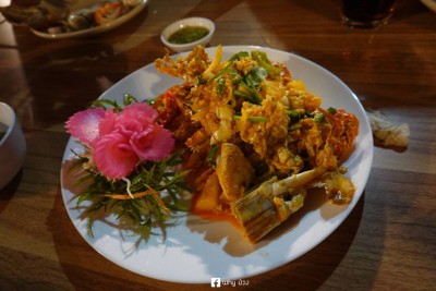 ปูผัดผงกะหรี่