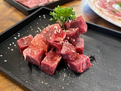 NIKURO เนื้อย่างเตาถ่านสไตล์ญี่ปุ่น สะพานควาย