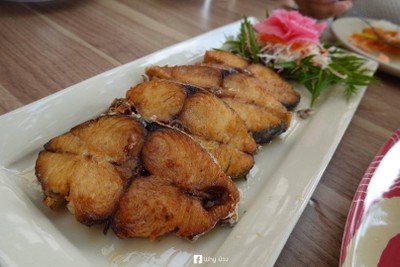 ปลาอินทรีย์ทอดน้ำปลา