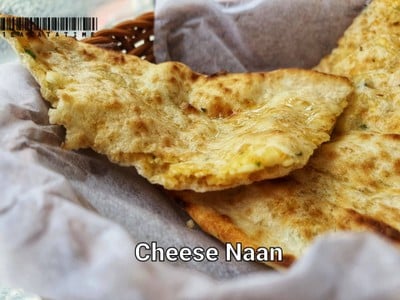 CHEESE NAAN