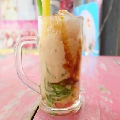 โอวทึ้งนายกี๋ สาขา1 (หน้าร.ร.อรุณฯ)