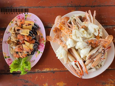 อาหาร หรือ เครื่องดื่ม