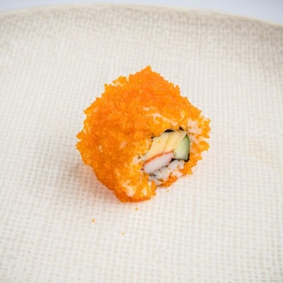 R11ซูชิแคลิฟอร์เนียไข่กุ้ง 3 คำ