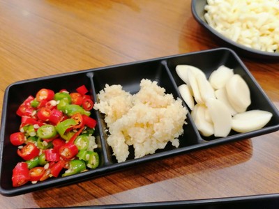 พริก กระเทียม