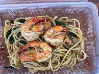 กุ้งตัวใหญ่ ปริมาณสมส่วนทั้งเส้น และกุ้ง อิ่มกำลังดี ชอบมากค่ะ