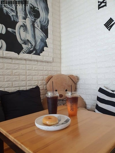 อาหาร หรือ เครื่องดื่ม