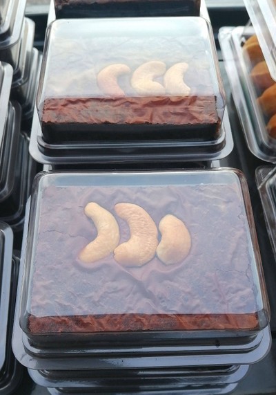 ทางร้านใช้เนยสด ดาร์คชอค เพื่อหลีกเลี่ยงไขมันทรานส์กับผู้บริโภค