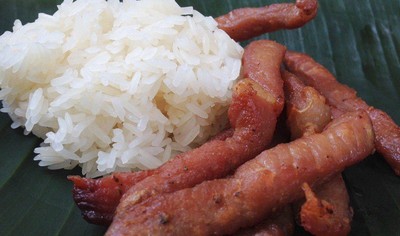 ข้าวเหนียว+หมูทอดแดดเดียว