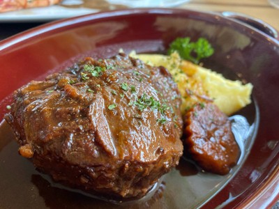 แก้มวัวตุ๋น