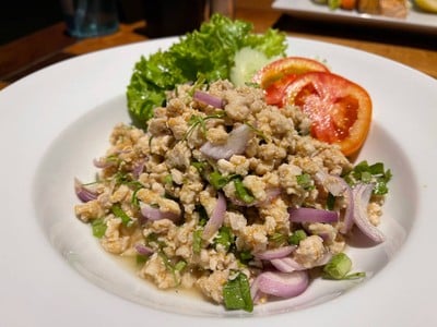 Larb chicken