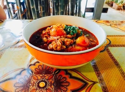 บ้านน้ำเงี้ยวเวียงเก่า(ยายแอ๋ว)