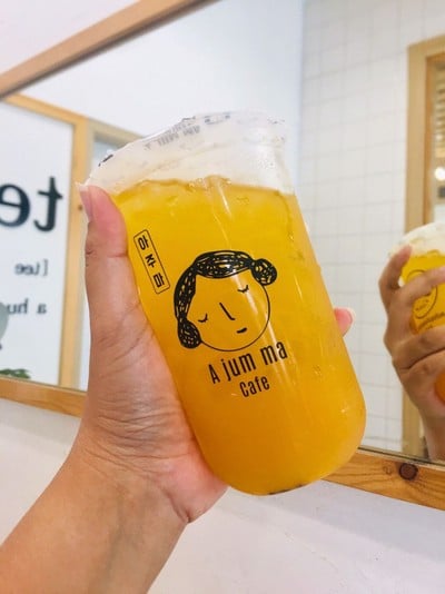 เมนูของร้าน อาจุมม่า คาเฟ่