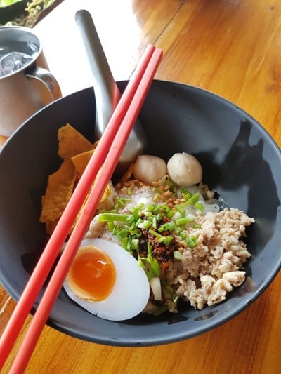 ก๋วยเตี๋ยวต้มยำแห้ง