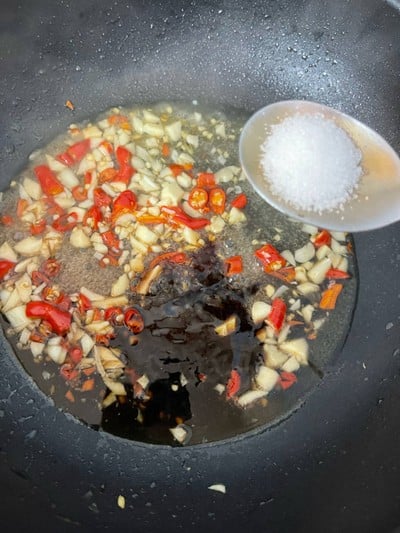 วิธีทำ กะเพราไก่ย่าง วิธีทำ กะเพราไก่ย่าง