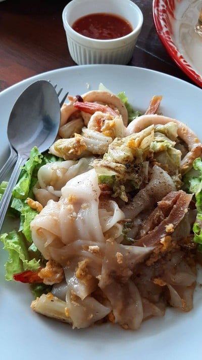 ก๋วยเตี๋ยวคั่วทะเล