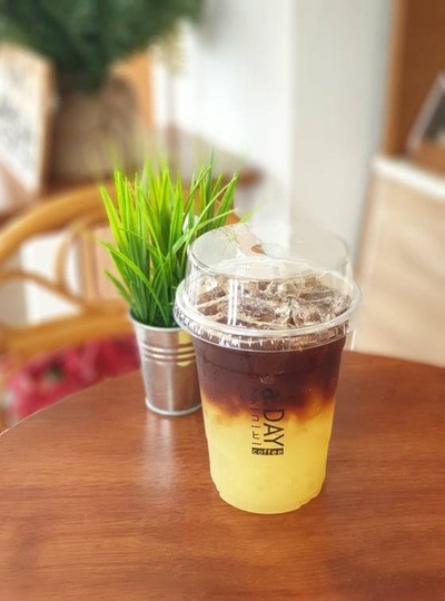 อะเดย์ซิกเนเจอร์