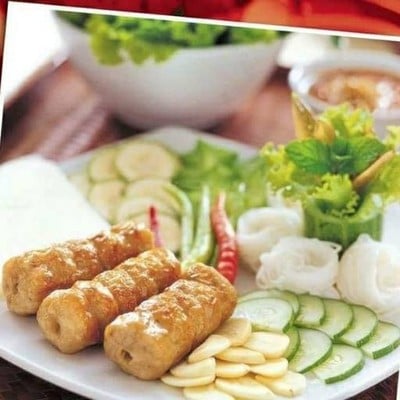 วีที แหนมเนืองเชียงใหม่ สาขาสะพานนวรัฐ เชียงใหม่
