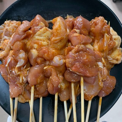 เซตสะโพกไก่หมักซอส