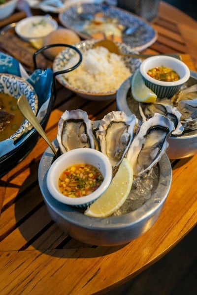 เมนูของร้าน เรือสิริมหรรณพ