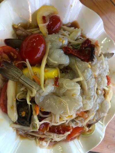 ตำกุ้งสด