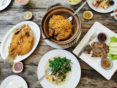 เมนูของร้าน The River Barn