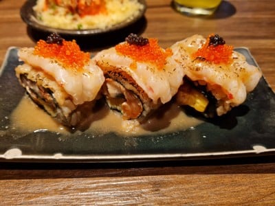 Tokubetsu Giant Roll