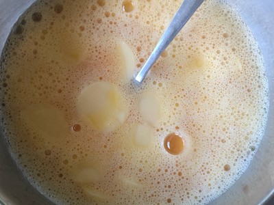 วิธีทำ ไข่เจียวเต้าหู้ไข่(ไข่ในไข่) วิธีทำ ไข่เจียวเต้าหู้ไข่(ไข่ในไข่)