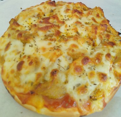 พิซซ่าหน้า มัสมั่นไก่