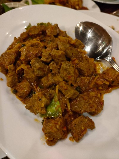 เนื้อสันในคั่วกลิ้ง
