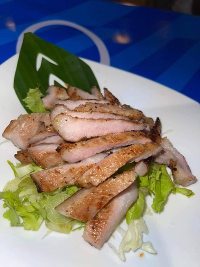 คอหมูย่าง