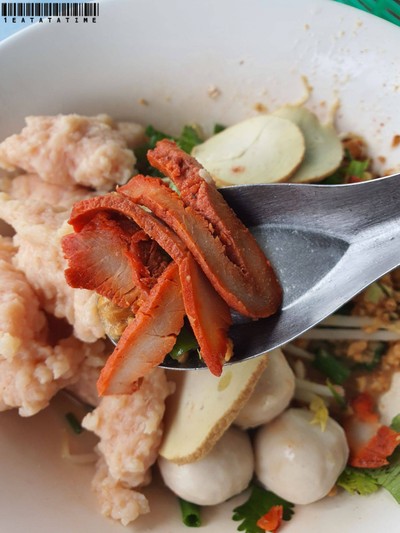 เกาเหลาหมูน้ำตก