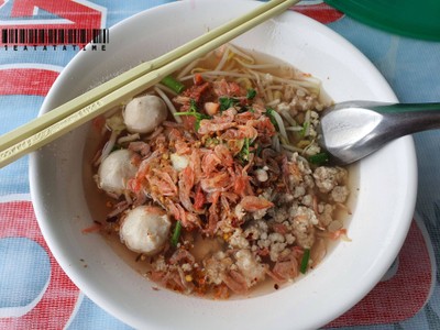 เกาเหลาหมูต้มยำ