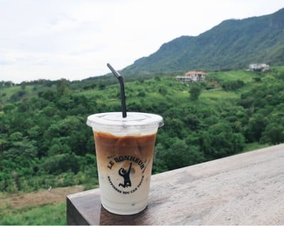 Le Bonheur ผาซ่อนแก้ว