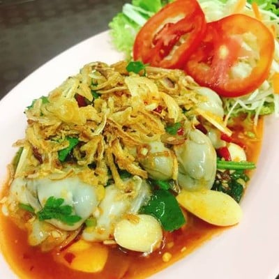 อาหาร หรือ เครื่องดื่ม