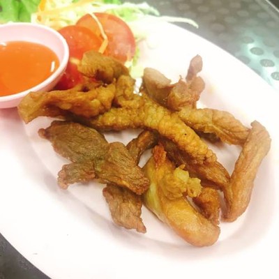 อาหาร หรือ เครื่องดื่ม