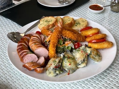 Maria Garden Restaurant