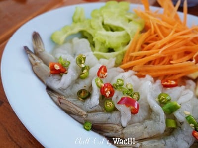 กุ้งแช่น้ำปลา